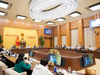 Phiên thảo luận của Ủy ban Thường vụ Quốc hội.