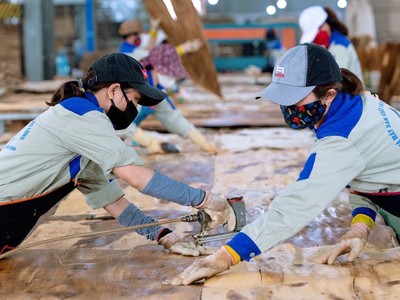 Hoạt động sản xuất tại một doanh nghiệp ở Quảng Trị. Ảnh nguồn - BQL KKT tỉnh Quảng Trị