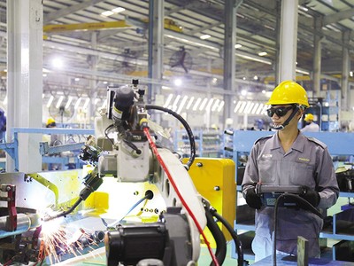 Tam giác chiến lược kinh tế xanh - kinh tế số - kinh tế tri thức tạo động lực mới cho tăng trưởng bền vững. Ảnh: Đức Thanh