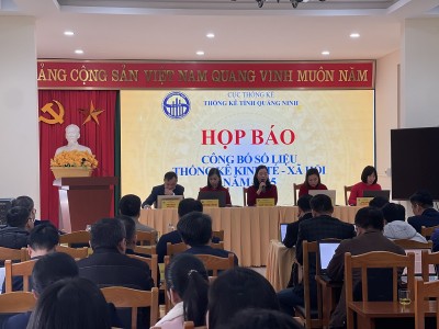 Thống kê tỉnh Quảng Ninh tổ chức Họp báo công bố số liệu thống kê kinh tế - xã hội tỉnh năm 2025. Ảnh Tiến Dũng