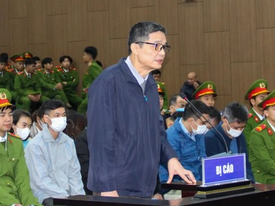 Cựu Cục trưởng Cục An toàn thực phẩm, Bộ Y tế, Nguyễn Thanh Phong phản bác cáo buộc tiếp tay cho hàng giả.