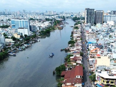 Hiện trạng đường Tôn Thất Thuyết thuộc Quận 4 (cũ) - Ảnh: V.S