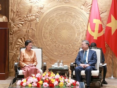 Tổng Bí thư Tô Lâm tiếp Đại sứ Vương quốc Campuchia tại Việt Nam Chea Kimtha.