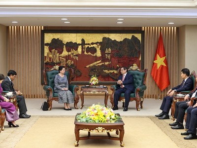 Thủ tướng Chính phủ tiếp Đại sứ Campuchia Chea Kimtha chào từ biệt 