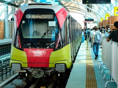  Từ ngày 1/2/2026, 100% cổng soát vé trên tuyến 3.1 Nhổn - Ga Hà Nội sẽ vận hành theo giải pháp định danh, xác thực điện tử và nhận diện sinh trắc học. 