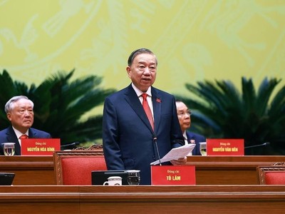 Tổng Bí thư Tô Lâm điều hành phiên họp về nhân sự tại Đại hội Đảng XIV. 