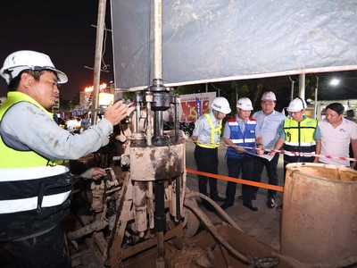 Tuyến Metro số 2 TP.HCM tăng tốc thi công trong đêm ngay sau lễ khởi công 