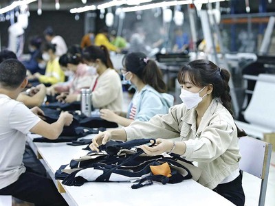 Dệt may là ngành có kim ngạch xuất khẩu lớn, phấn đấu đạt 50 tỷ USD trong năm 2026 (Ảnh: Đức Thanh) 