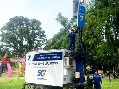 Trạm phát sóng BTS lưu động của Vinaphone.