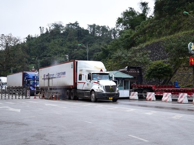 Tình trạng ách tắc hàng hóa nông sản tại cửa khẩu đã cơ bản được giải quyết.