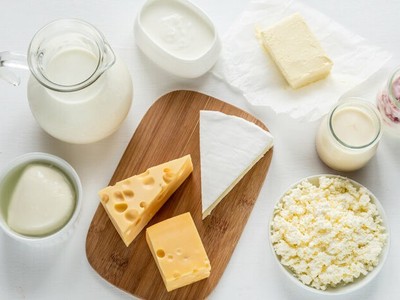 Chi nhập sữa và sản phẩm từ sữa vọt lên 1,45 tỷ USD trong năm 2025, tăng 27,3% so với năm trước. 