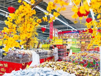 Thủ tướng chỉ đạo các địa phương, đơn vị chuẩn bị đầy đủ nguồn hàng thiết yếu, không để xảy ra tình trạng thiếu hàng.