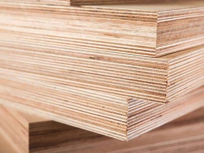 Bộ Thương mại Mỹ vừa ban hành kết luận sơ bộ vụ việc gỗ dán và gỗ trang trí nhập từ Việt Nam. 