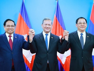 Thủ tướng Việt Nam - Campuchia - Lào thúc đẩy triển khai kết quả hợp tác cấp cao 