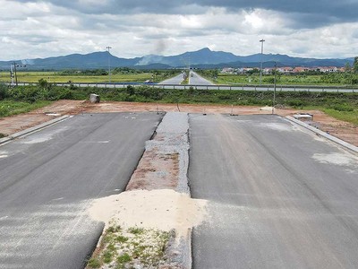 Việc chưa thống nhất được với nhà đầu tư BOT khiến quá trình đấu nối một số đường nhánh vào được Quốc lộ BOT tại Quảng Trị vẫn chưa thể triển khai 