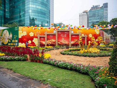 “Đất vàng” số 12 Lê Duẩn khoác "áo mới", TP.HCM thêm điểm check-in vào dịp Tết