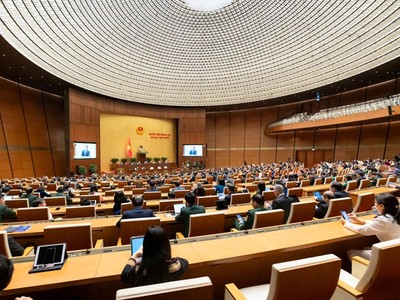 Quốc hội Khóa XV đã quyết định rút ngắn nhiệm kỳ, tiến hành bầu cử sớm. 