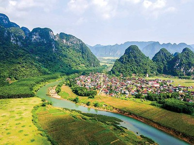 Du hành qua 5 ngôi làng du lịch tốt nhất thế giới của Việt Nam 