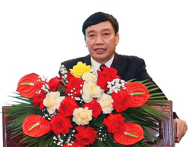 Ông Mai Văn Quyết, Ủy viên Ban thường vụ Tỉnh ủy, Bí thư Đảng ủy, Giám đốc Sở Tài chính tỉnh Ninh Bình 