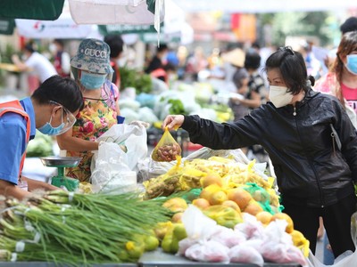 Bộ Công thương yêu cầu các đơn vị triển khai giải pháp thúc tăng trưởng kinh tế năm 2026. 