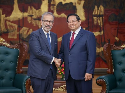 Thủ tướng Chính phủ Phạm Minh Chính đã tiếp Bộ trưởng Quốc vụ, Bộ trưởng Bộ Ngoại giao Bồ Đào Nha Paulo Rangel - Ảnh: VGP/Nhật Bắc