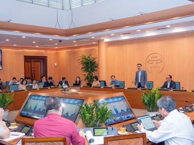 Quang cảnh hội nghị tại điểm cầu UBND TP. Hà Nội.