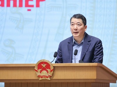 Thứ trưởng Bộ Tài chính Cao Anh Tuấn phát biểu tại Hội nghị - Ảnh VPG