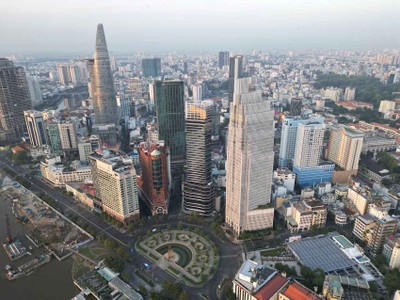 Tăng trưởng quý I/2026 của TP.HCM ước đạt trên 8%, tạo tiền đề khả quan để hoàn thành mục tiêu cả năm. Ảnh: Lê Toàn.