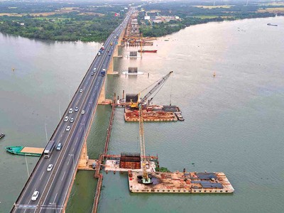 Cầu Long Thành 2 tại Dự án Mở rộng cao tốc TP.HCM - Long Thành (Ảnh: Lê Toàn) 