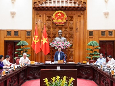 Thủ tướng chỉ đạo các bộ, ngành, địa phương sớm đề xuất cơ chế thúc đẩy phát triển Trung tâm lọc hóa dầu và năng lượng quốc gia tại Dung Quất.