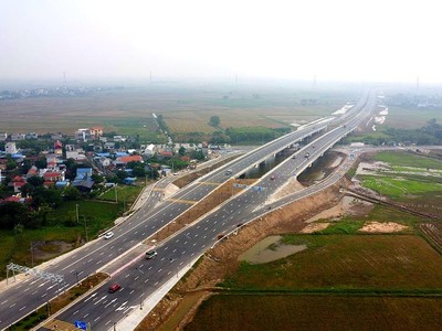 Ninh Bình điều chuyển chủ đầu tư của 40 dự án từ các ban quản lý khu vực về Trung tâm Phát triển quỹ đất tỉnh.