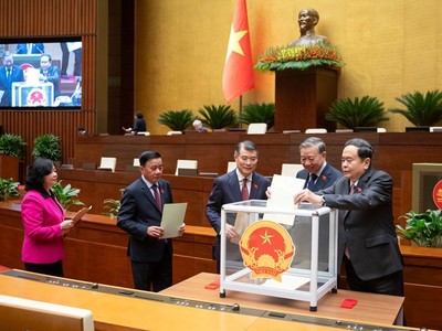 Sáng 8/4, Quốc hội tiếp tục làm công tác nhân sự - Ảnh: Mediacuochoi. 