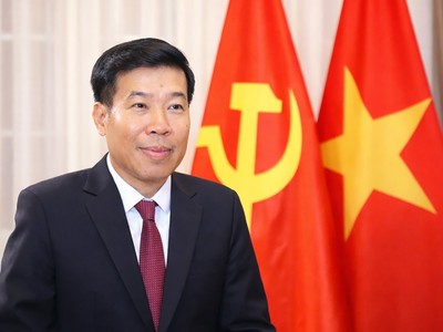 Thứ trưởng Bộ Ngoại giao Nguyễn Mạnh Cường.