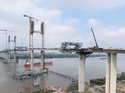 Cầu Phước Khánh trên cao tốc Bến Lức - Long Thành dự kiến thông xe trong tháng 7-2026. Ảnh: Phạm Tùng.