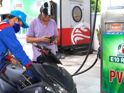 Theo Bộ Công thương, xăng sinh học E10 sẽ được bán trên cả nước từ tháng 4/2026.
