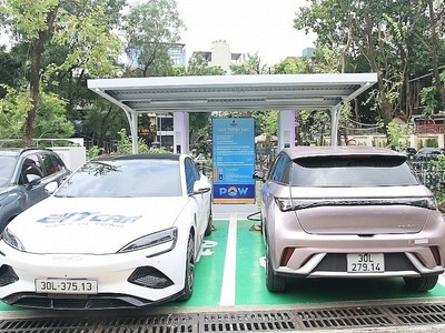 Lộ diện áp lực mới trong cấp điện cho xe điện 