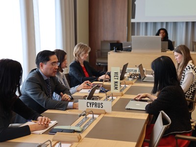 Ông Phạm Quang Huy, Tham tán Công sứ, Phó trưởng Phái đoàn Việt Nam tại Geneva phát biểu tại phiên họp. 