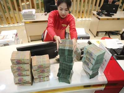 Doanh nghiệp niêm yết chuẩn bị cho kịch bản thách thức hơn kỳ vọng