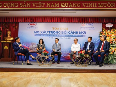 Theo giới chuyên gia, vẫn còn nhiều yếu tố khiến cung – cầu trên thị trường mua bán nợ chưa gặp nhau