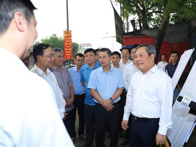 Chủ tịch UBND TP. Hà Nội Vũ Đại Thắng yêu cầu phải đẩy nhanh tiến độ giải phóng mặt bằng, coi đây là khâu then chốt quyết định tiến độ toàn Dự án.