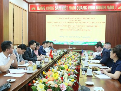 UBND tỉnh Hưng Yên tiếp và làm việc với đoàn công tác của Đại sứ quán Hoa Kỳ tại Việt Nam 