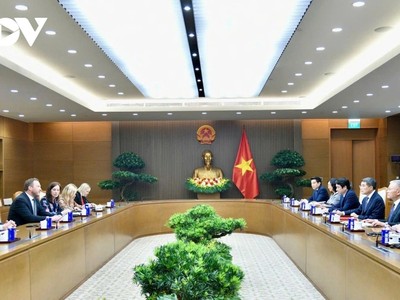 Thủ tướng Chính phủ Lê Minh Hưng tiếp Bộ trưởng Ngoại giao Cộng hòa Estonia Margus Tsahkna.