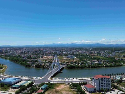 Dự án Cầu sông Hiếu là một trong những công trình hạ tầng trọng điểm của tỉnh Quảng Trị 