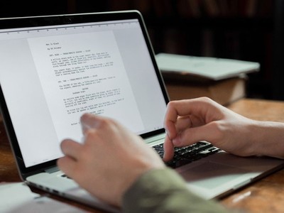 Thủ tướng yêu cầu 14 Bộ khẩn trương sửa đổi, bổ sung 63 văn bản quy phạm pháp luật