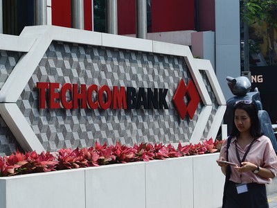 Tại Techcombank, hoạt động dịch vụ ghi nhận 3.600 tỷ đồng doanh thu trong quý I/2026