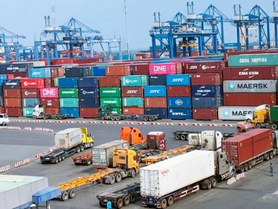Thu ngân sách xuất nhập khẩu 4 tháng tăng gần 23.600 tỷ đồng 