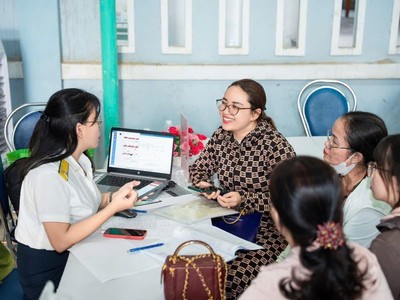 Mục tiêu của Chiến dịch là tối thiểu 80% người nộp thuế sẽ được rà soát, chuẩn hóa thông tin cá nhân, người đại diện pháp luật và dữ liệu liên hệ phục vụ quản lý. Ảnh: TĐN.