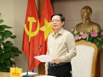 Phó Thủ tướng Hồ Quốc Dũng chủ trì cuộc họp về điều chỉnh Quy hoạch sử dụng đất quốc gia thời kỳ 2021-2030, tầm nhìn đến năm 2050 - Ảnh: VGP.