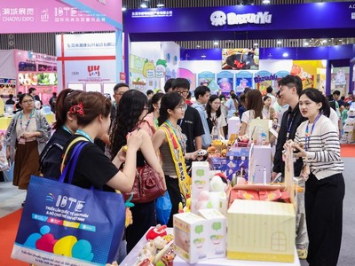 Triển lãm IBTE Hà Nội 2026 quy tụ hơn 1.000 gian hàng cùng hơn 500 doanh nghiệp đến từ Việt Nam, Trung Quốc và nhiều quốc gia, vùng lãnh thổ khác.