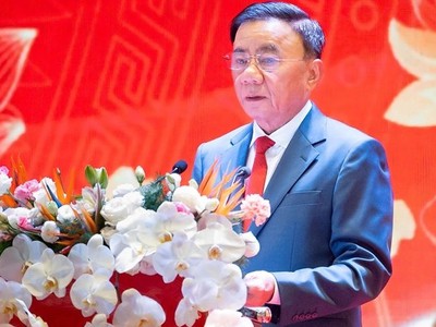 Thường trực Ban Bí thư Trần Cẩm Tú phát biểu tại hội nghị. 